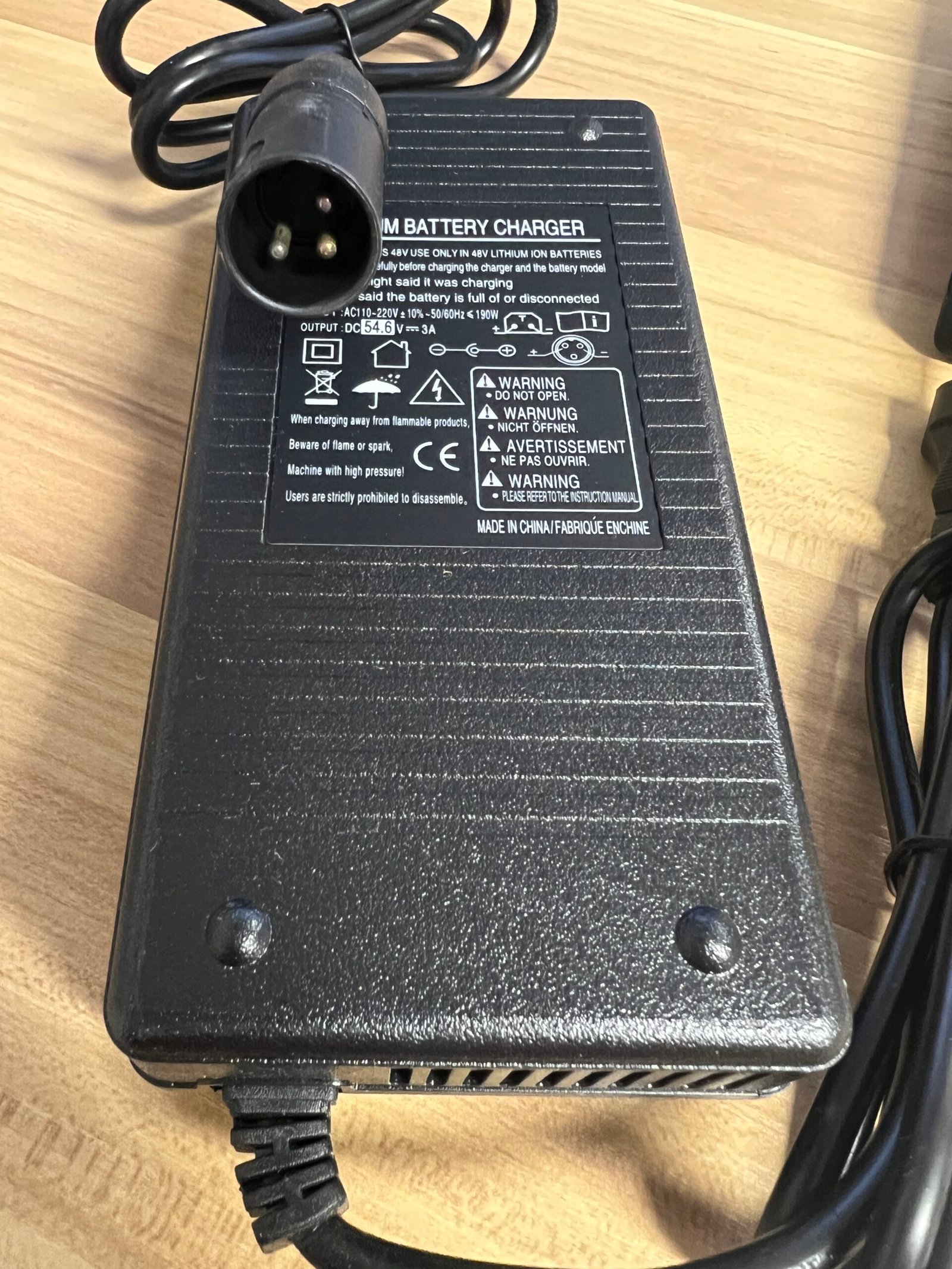 K20 elektrische fiets oplader 54.6V 3A - Afbeelding 5