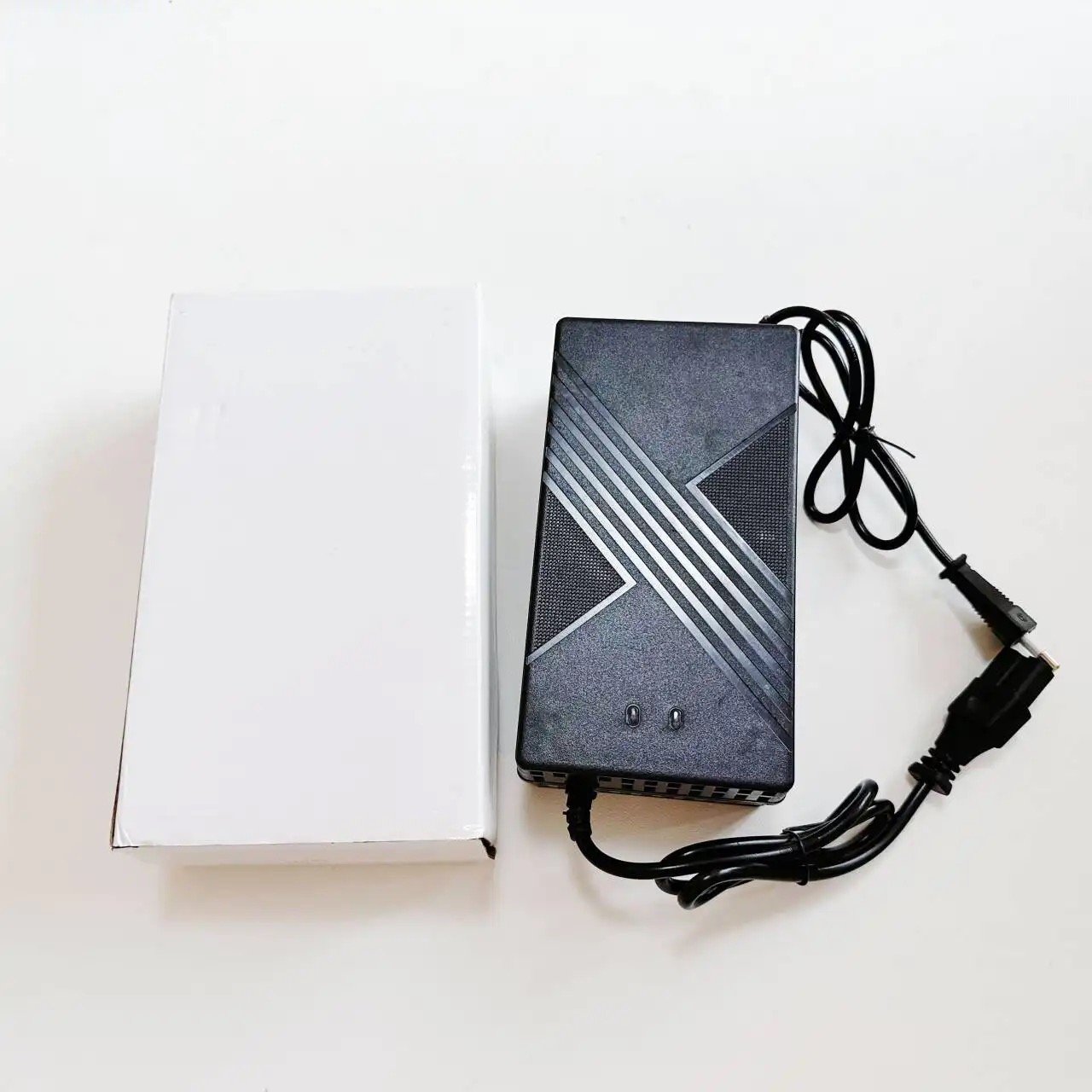 E-chopper snelle oplader 67.2V 5A