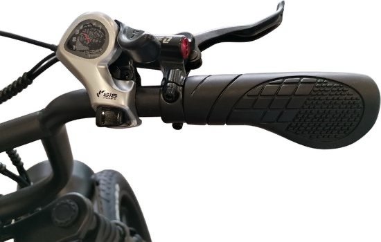 V20 Pro nu inclusief gratis tas, achterzitje, voorrekje en alarm! - Afbeelding 6